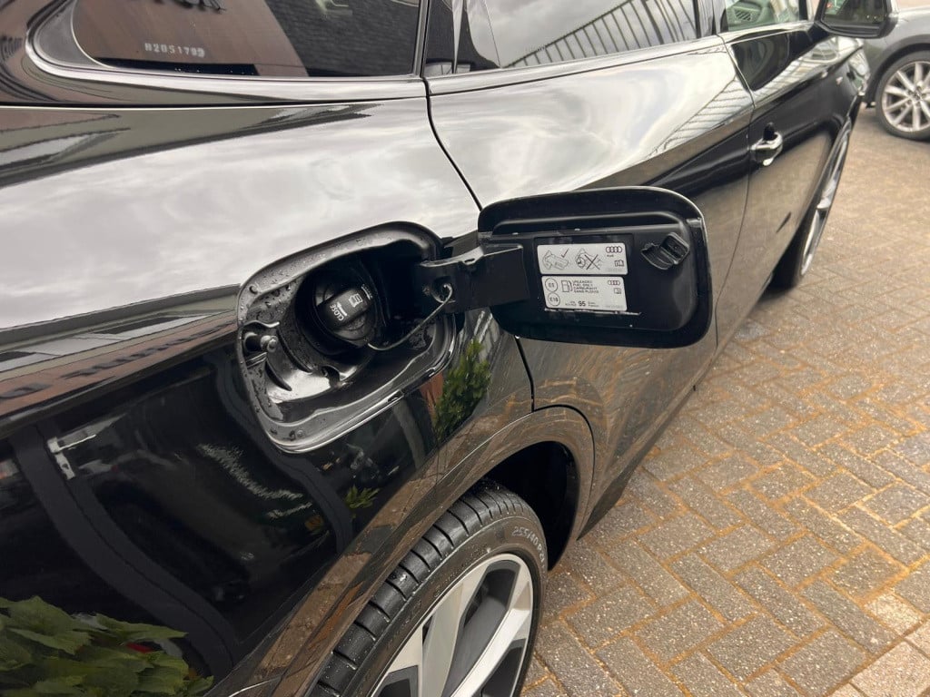 Audi Q5 sportback 55 tfsi e s edition