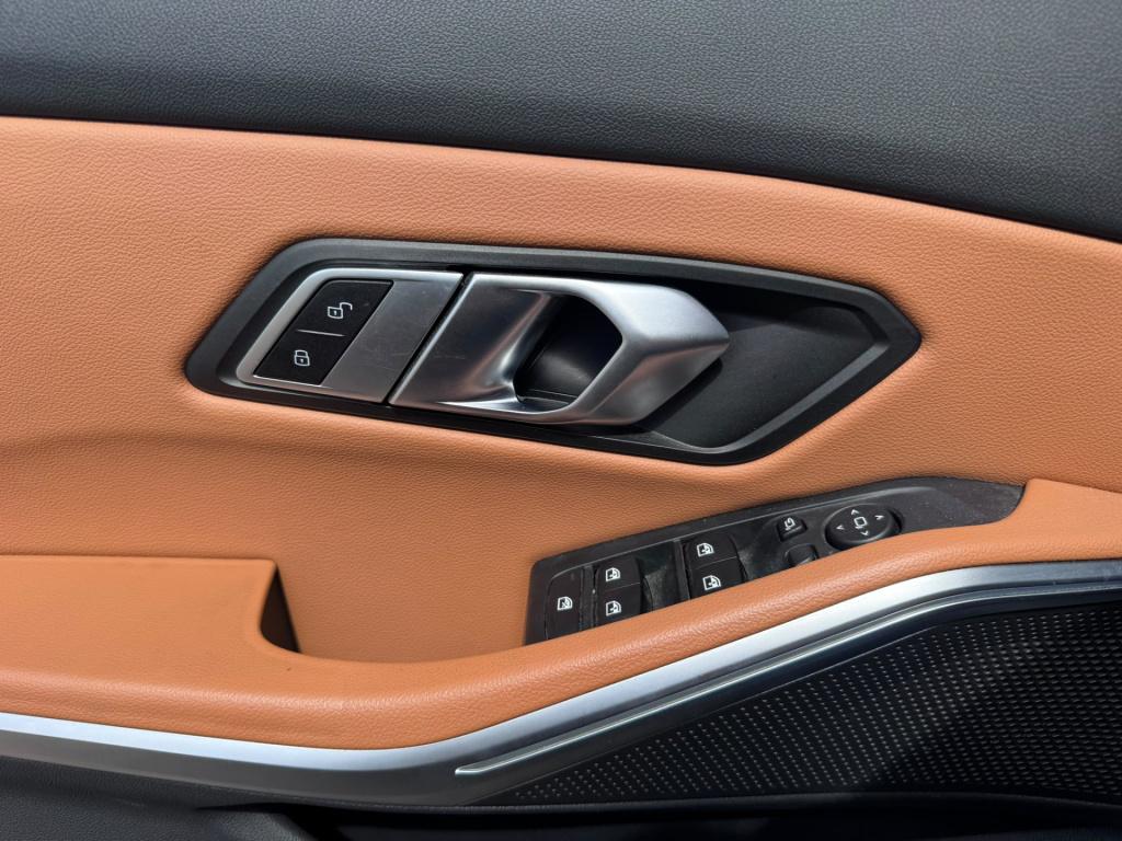 BMW 3-serie touring 320e business edition plus