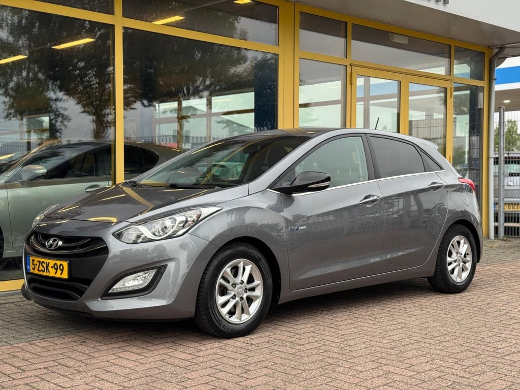 Hyundai I 30 1.6 gdi go!