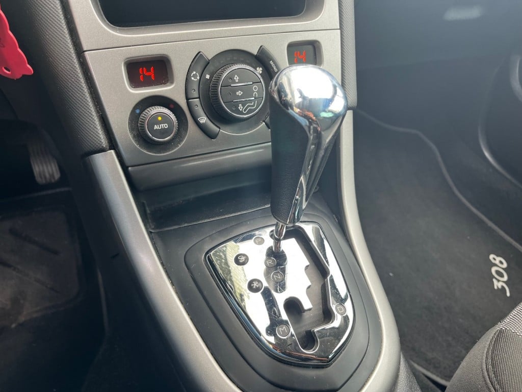 Peugeot 308 sw 1.6 vti active automaat