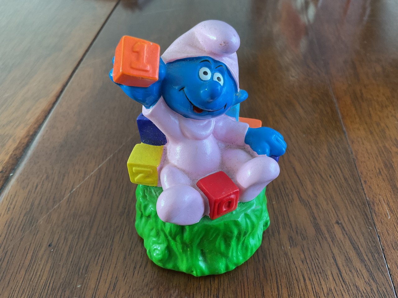 3x Smurfen Candy-toppers.  Materiaal: rubber.