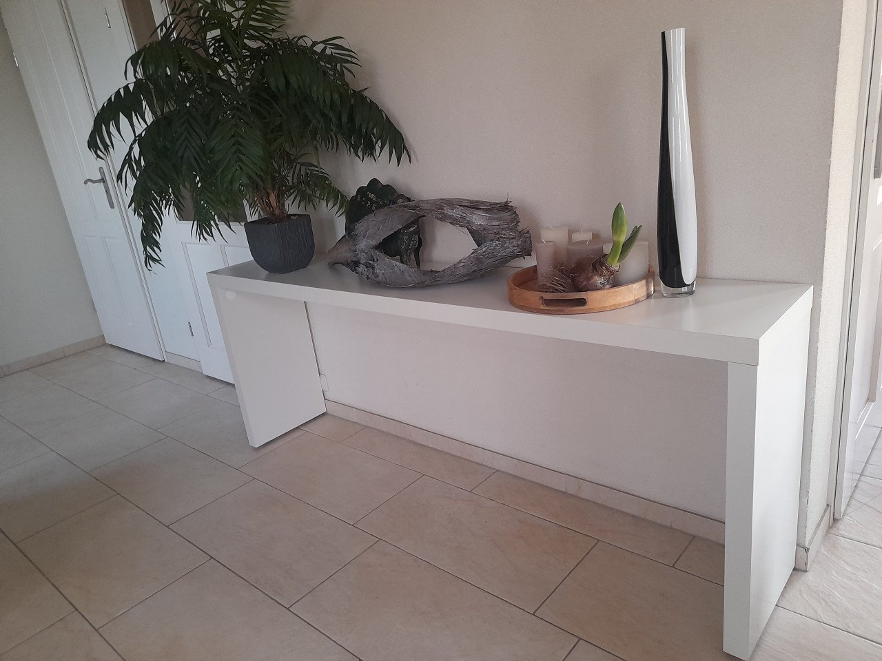 Prachtige Side tabel 190 36 x 74H ( in goede nette staat )