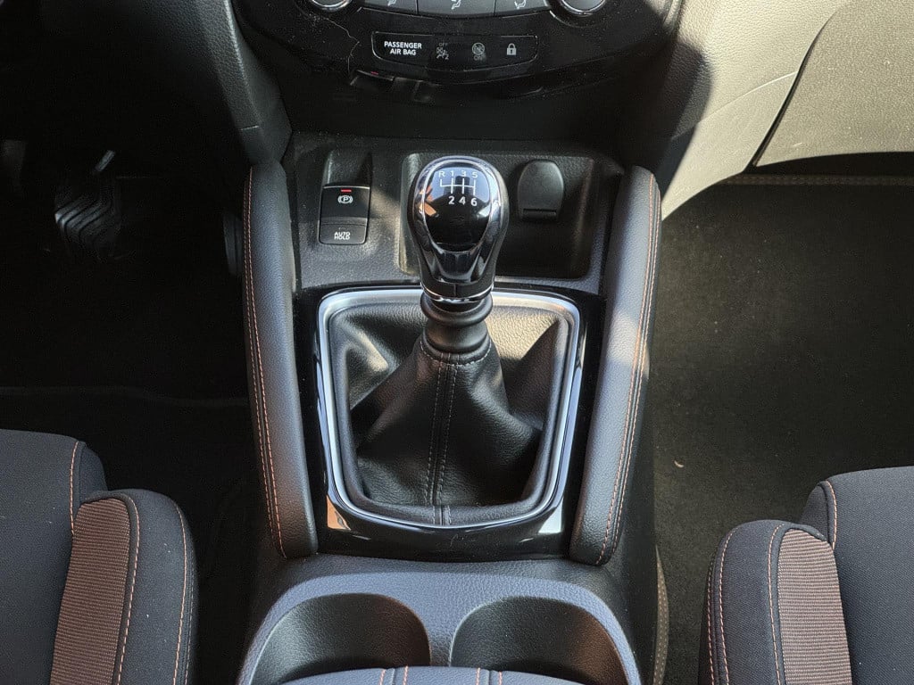 Nissan Qashqai 1.3 dig-t n-motion | trekhaak | panoramadak | apple carplay/