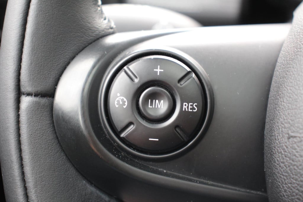 Mini One mini 1.2 chili business - pano - pdc rondom - led - stoel verw - n