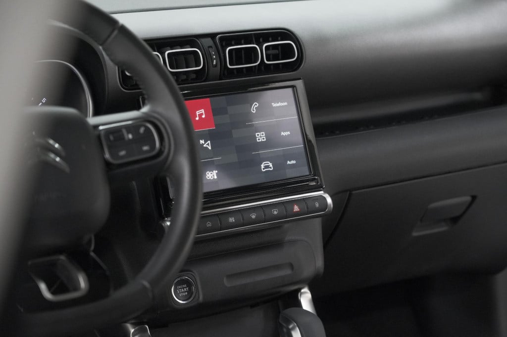 Citroen C3 Aircross puretech 130 eat6 max | camera | apple carplay | parkee