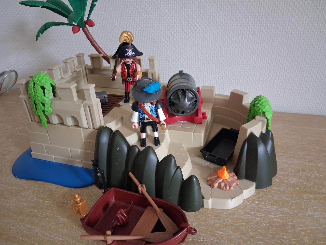 Playmobil piratenvesting met kanon en roeiboot set 4007