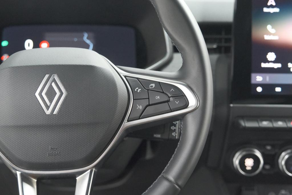 Renault Clio tce 90 techno | 360 camera | adaptieve cruise control | 9.3 in