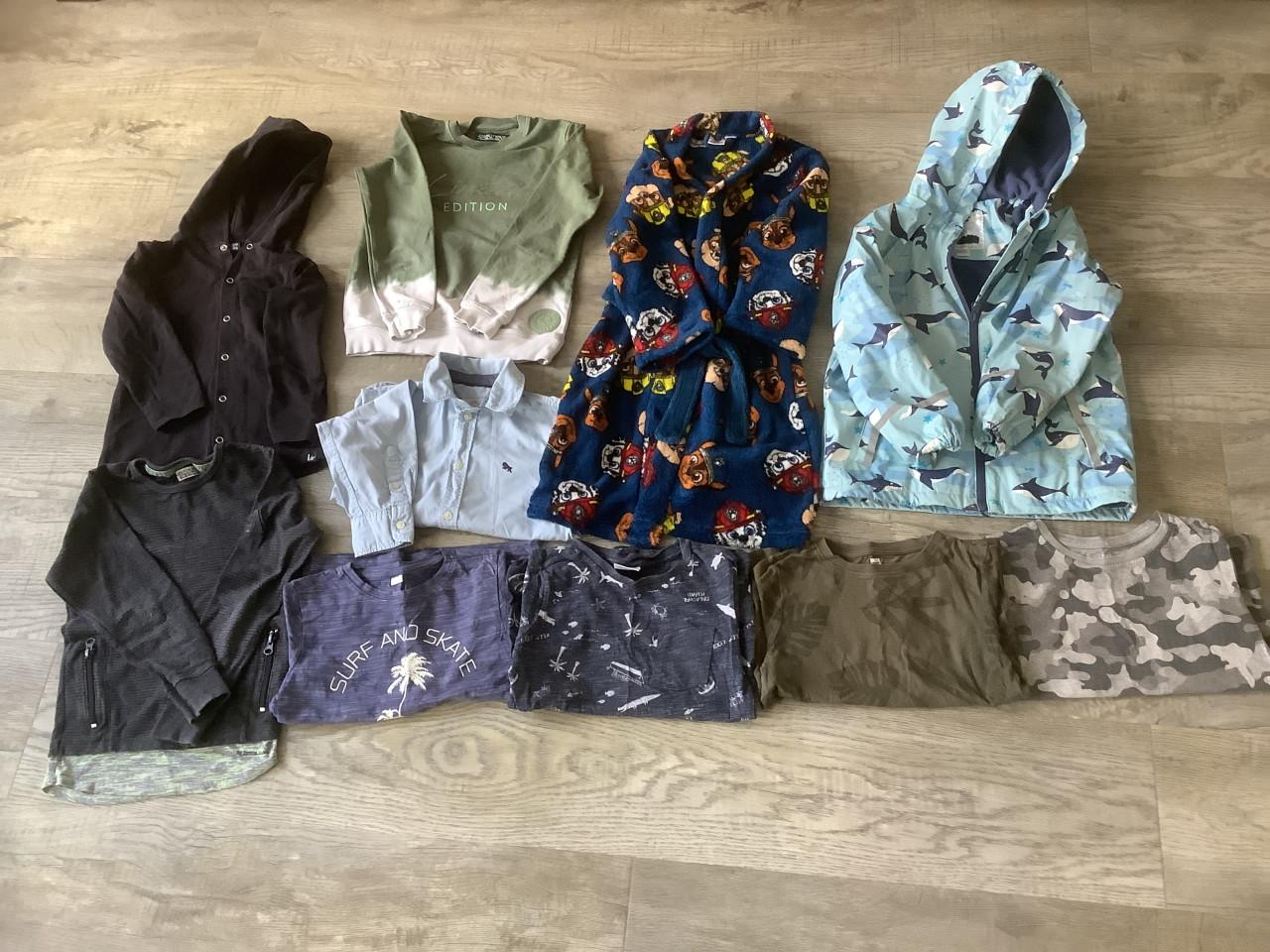 Kinderkledingpakket Jongens, maat 110/116 - 10 stuks