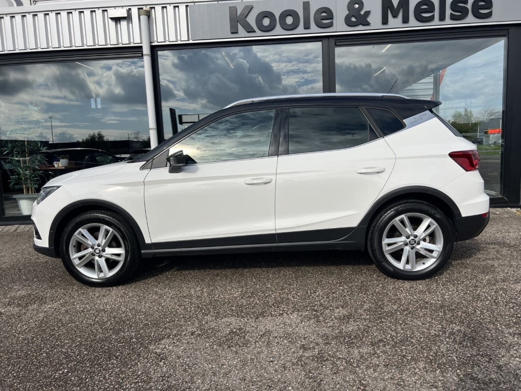 Seat Arona 1.0 tsi 115pk fr business intense , trekhaak