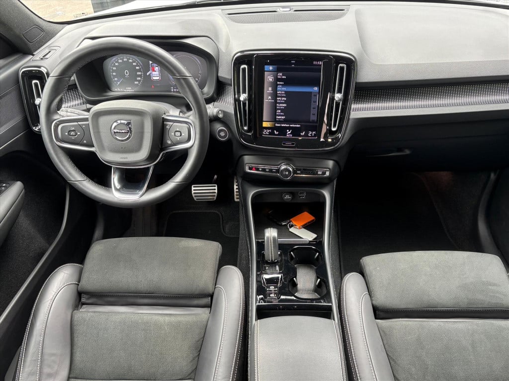 Volvo XC40 1.5 t4 211pk r-design|trekhaak|carplay|navi|21