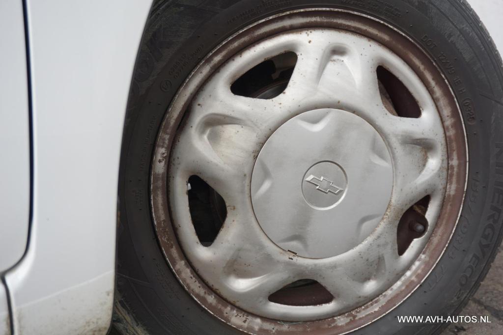 Chevrolet Spark 1.0 16v ls