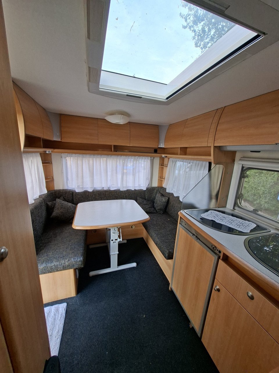 Home-Car caravan