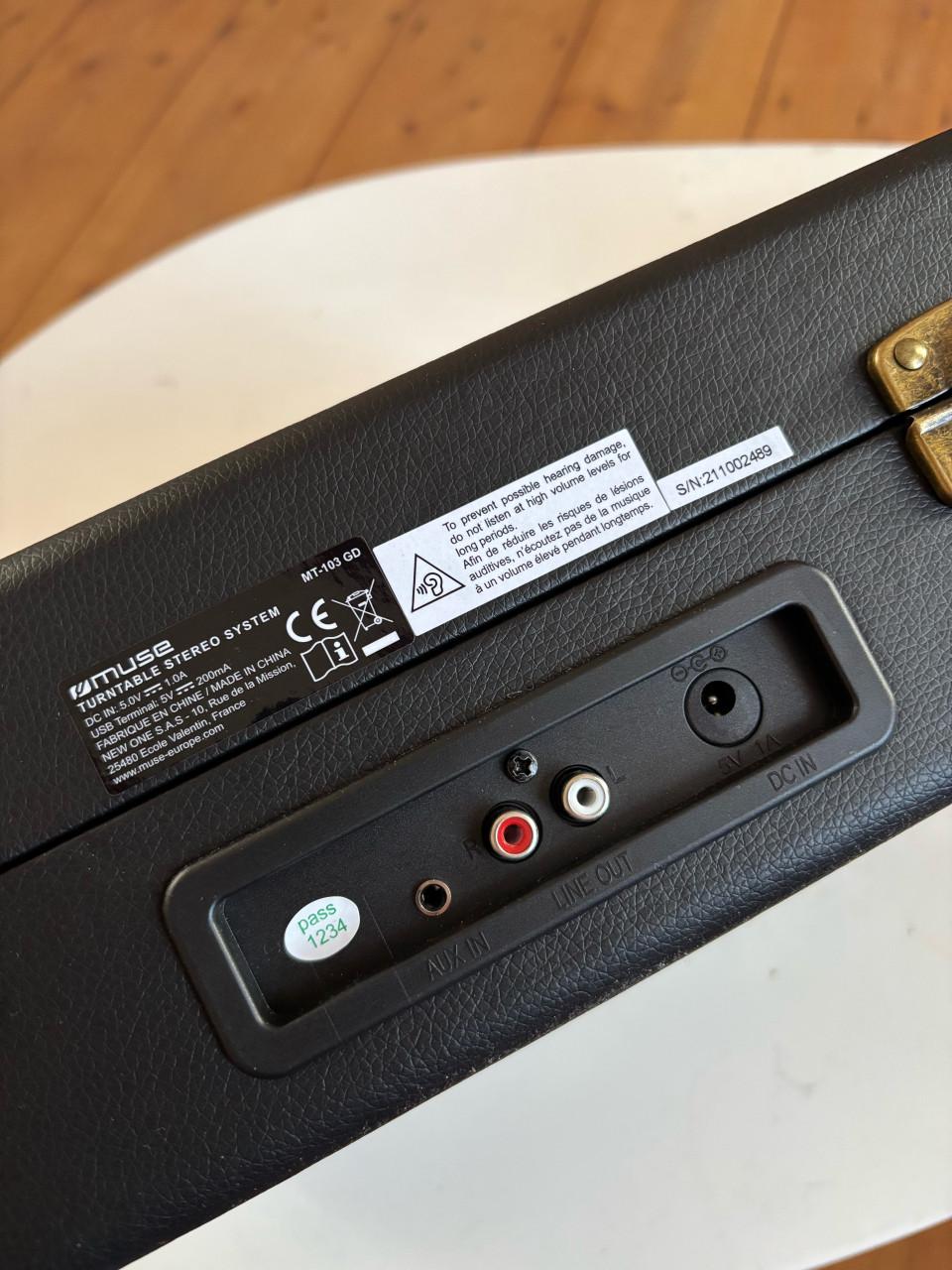 Muse MT-103GD kofferplatenspeler – nieuw in doos