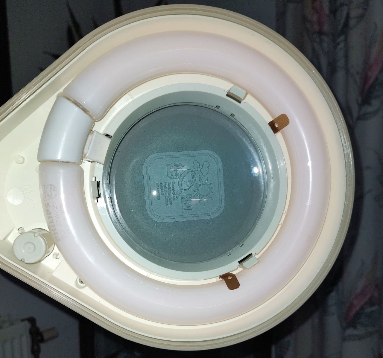 Luxo Loep met licht en afdekklep. Lens 12 cm, loeplamp