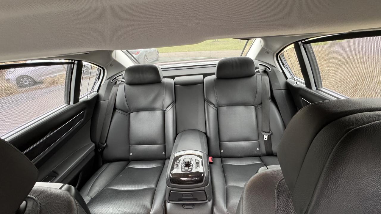 BMW F02 750Li High Executive full option zwart interieur