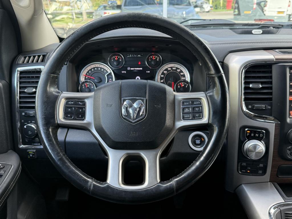 Dodge Ram 1500 5.7 v8 4x4 quad cab 6'4 laramie | lage bijtelling | dakraam 