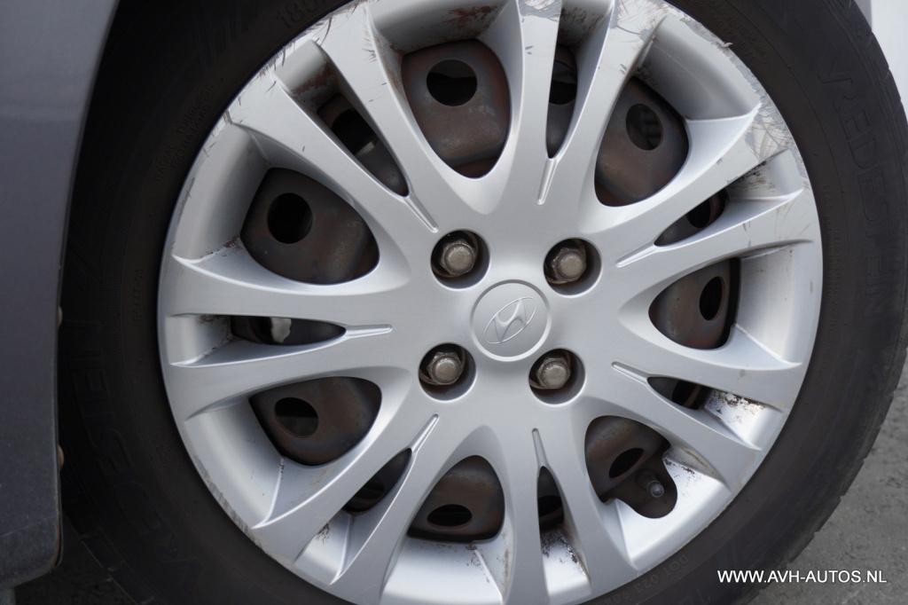 Hyundai I 20 1.2i dynamicversion