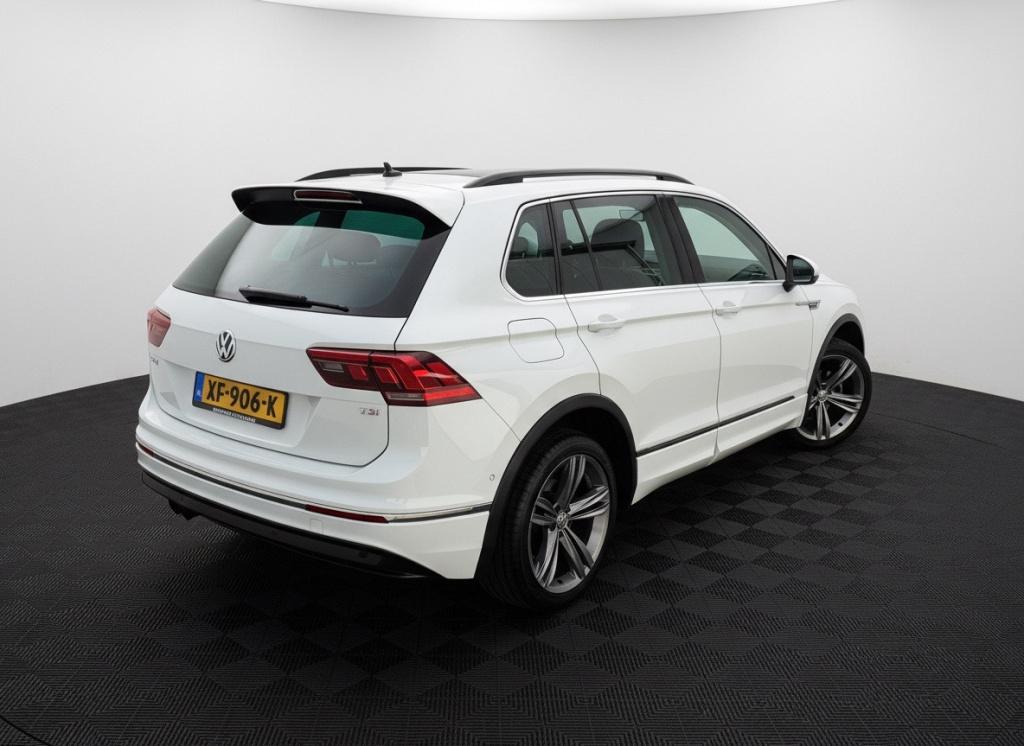 Volkswagen Tiguan 1.4 tsi act comfortline business r