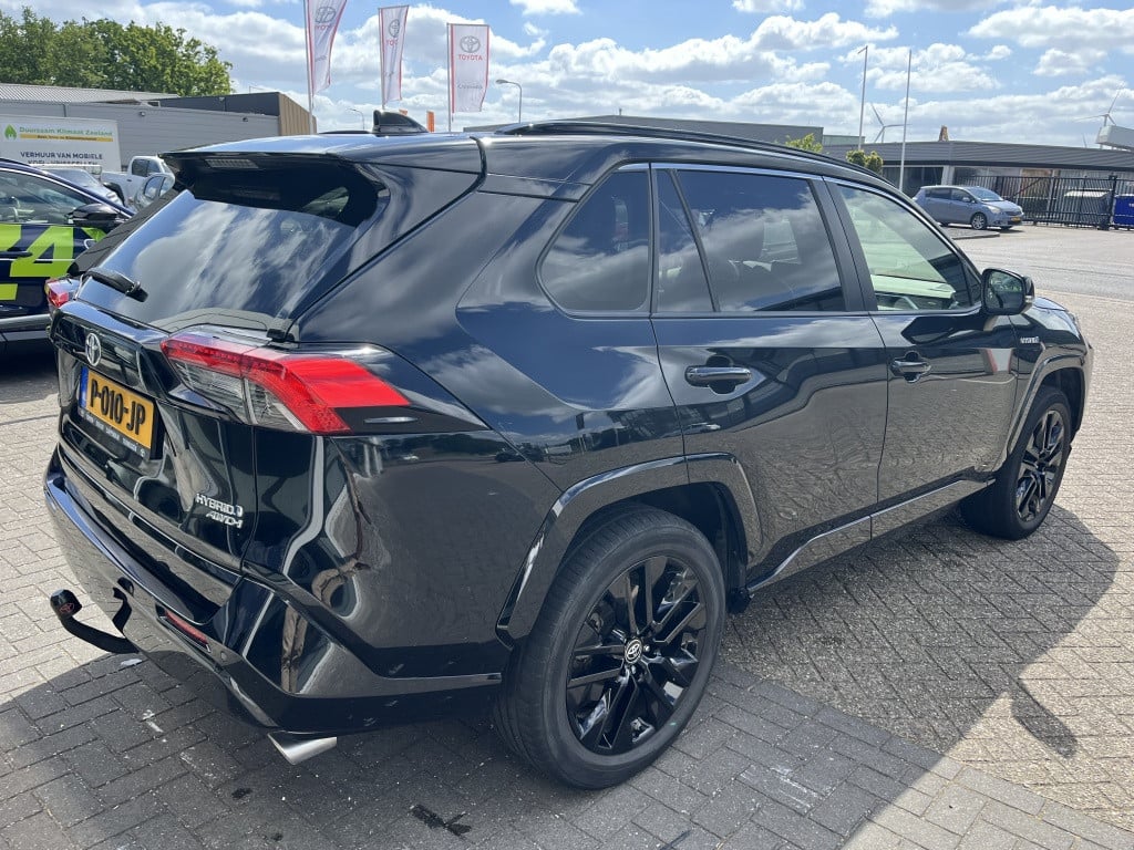 Toyota Rav4 | net binnen | 2.5 hybrid awd black edition.