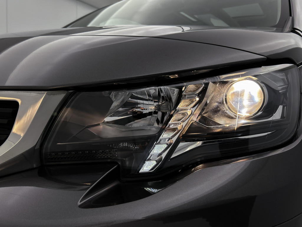 Peugeot Rifter 110 pk allure | rijklaar | panormadak | trekhaak |