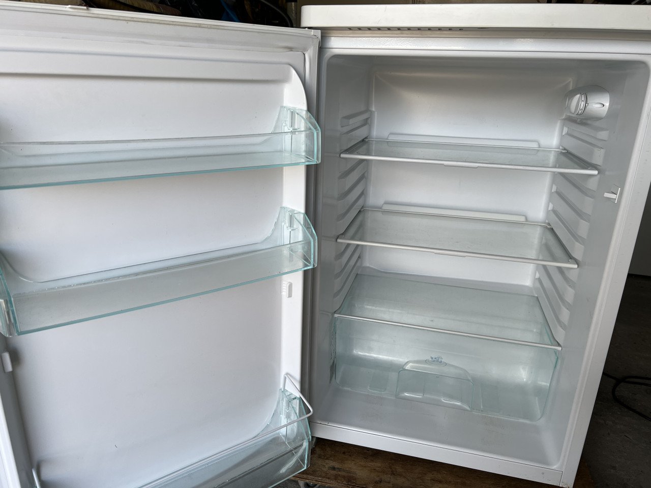 Tafelmodel Koelkast 85x55 cm.134 liter Energieklasse A++