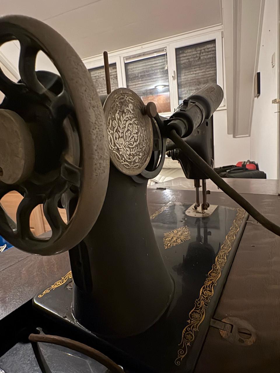 Singer naaimachine-kast