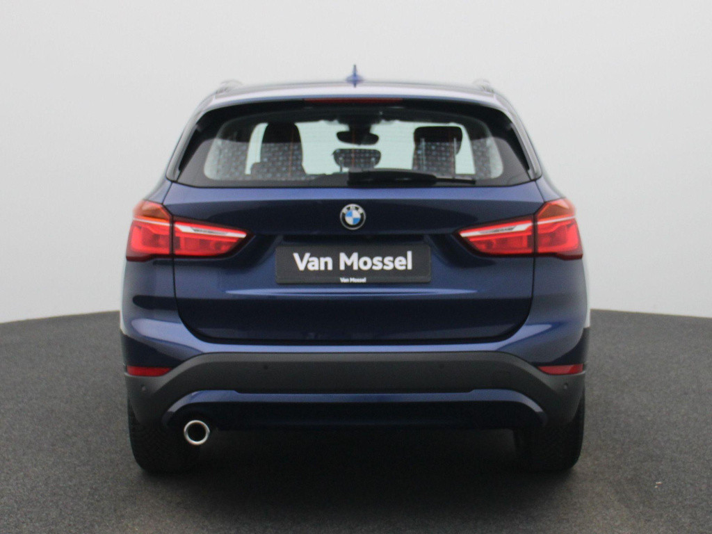 BMW X1 sdrive18i | automaat | navigatie | camera | climate control | blueto