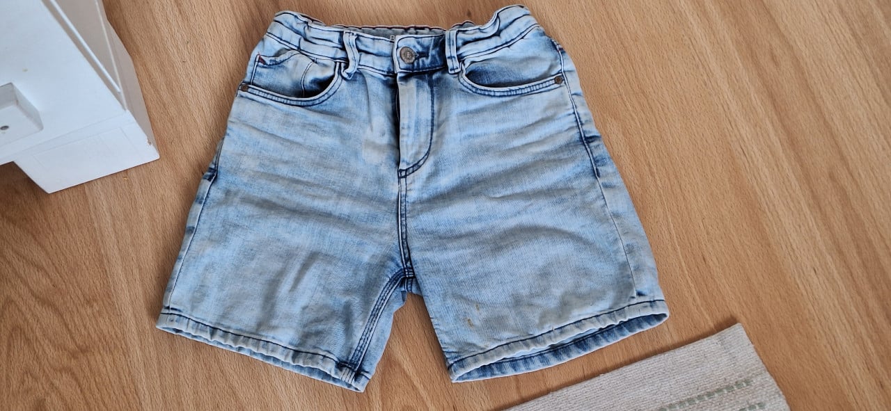 Meisjes korte broeken maat 152