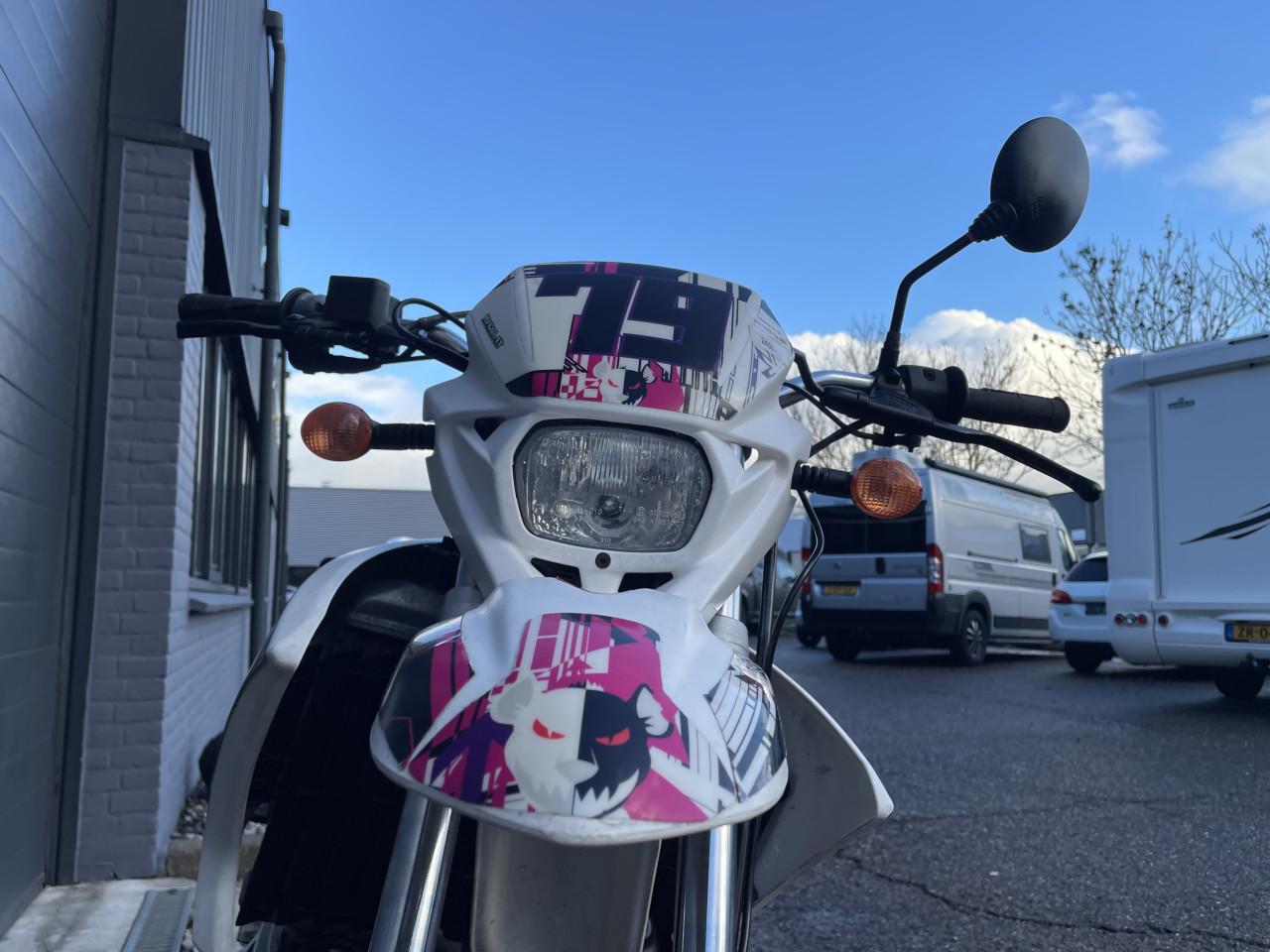 YAMAHA DT SCHAKELBROMMER