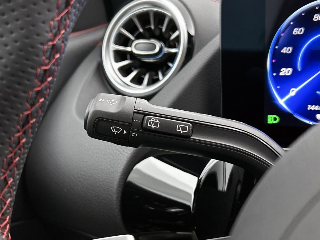 Mercedes-Benz Eqa 250+ business solution amg 71 kwh | trekhaak | nightpakke