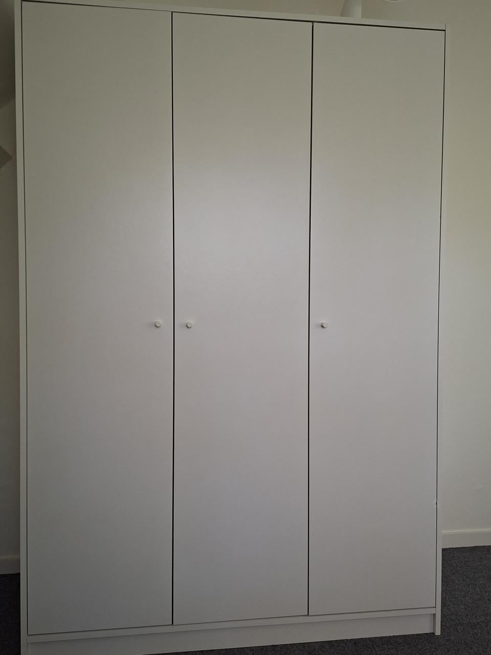 Kast / slaapkamerkast