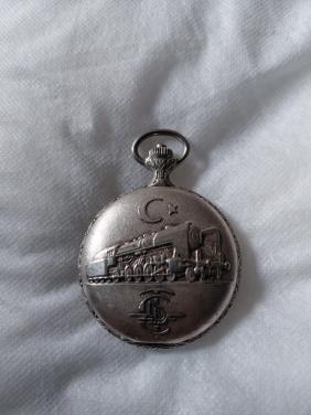 Vintage zakhorloge van het merk Emperor. Van rkse Staatsspoorwegen (TCDD).