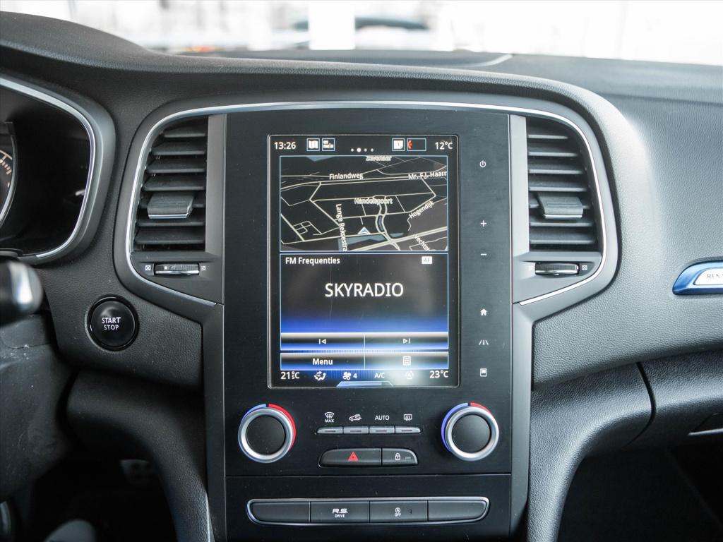 Renault Megane 1.6 energy tce 205pk gt automaat | 4-control | navigatie | d