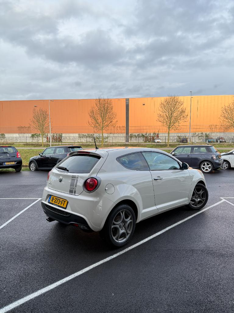 Alfa Romeo MiTo 1.4t - sbk - lage kmstand