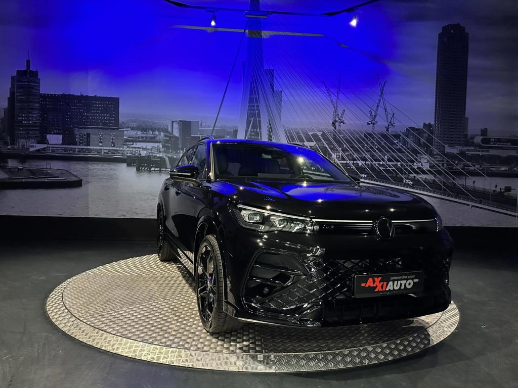 Volkswagen Tiguan 1.5 ehybrid r-line edition *leder*memory*blackstyle*trekh