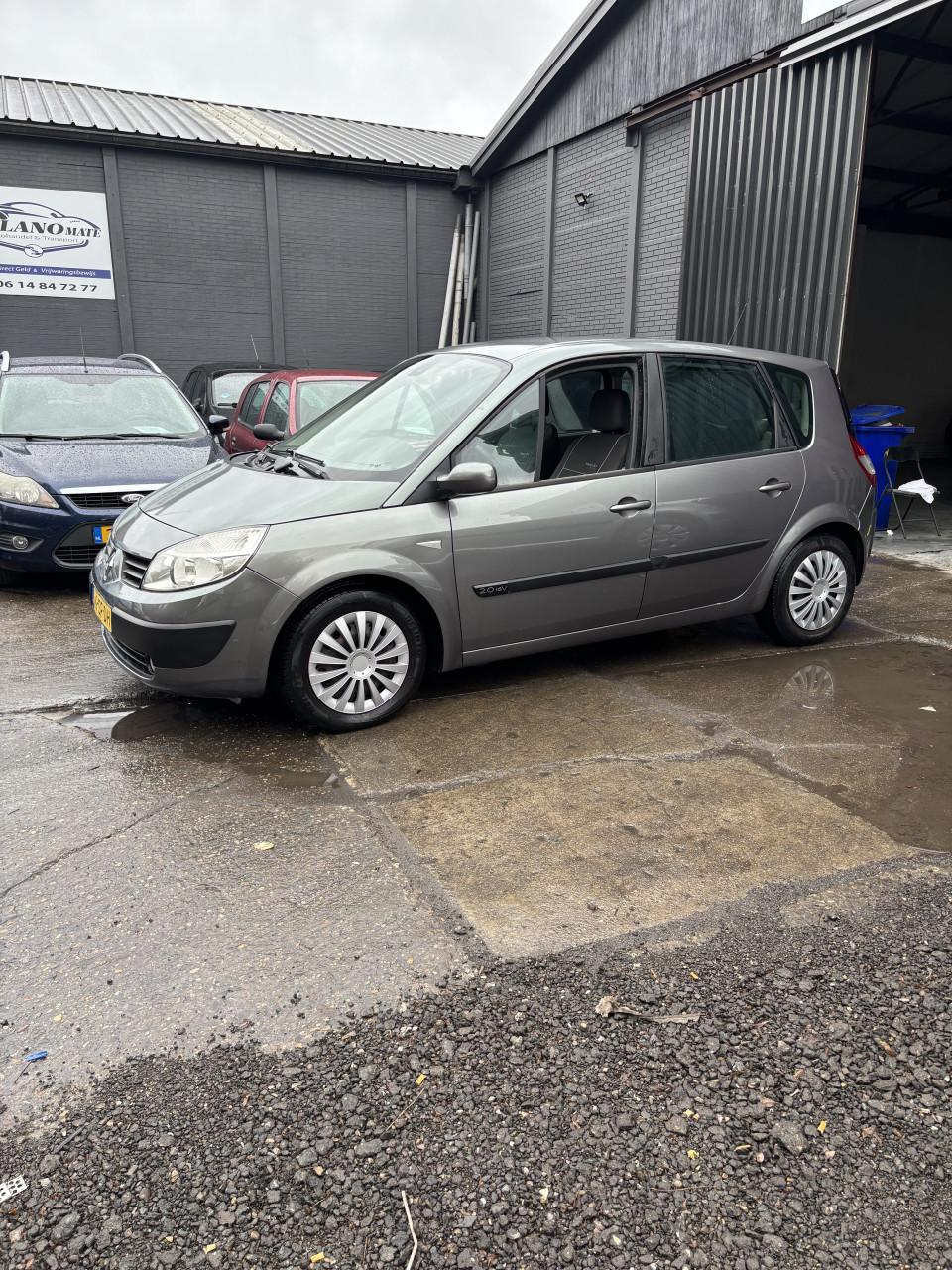 Renault scenic voljaar apk!