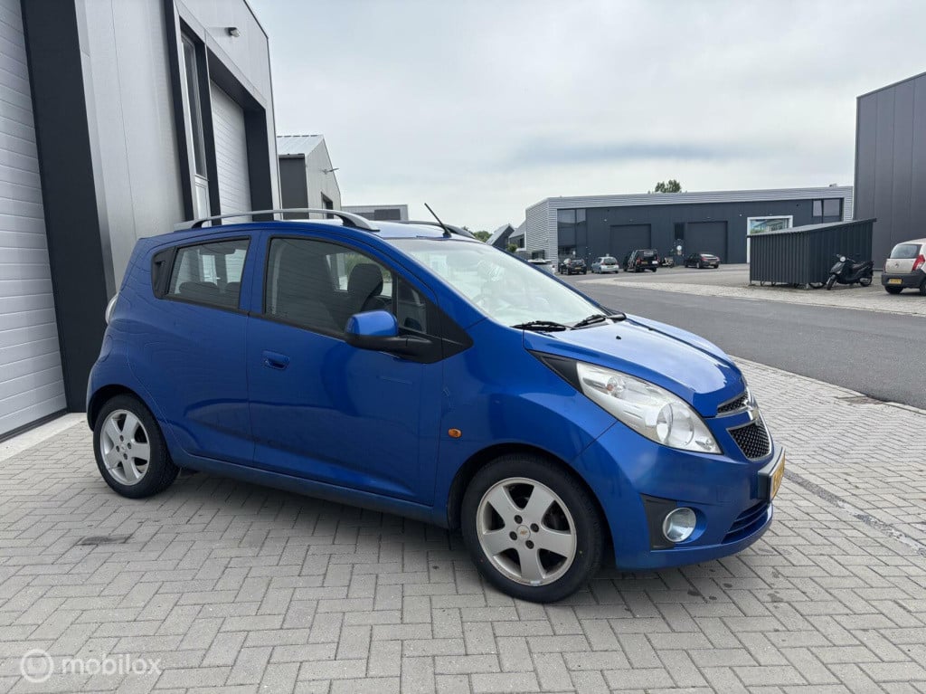 Chevrolet Spark 1.2 16v lt