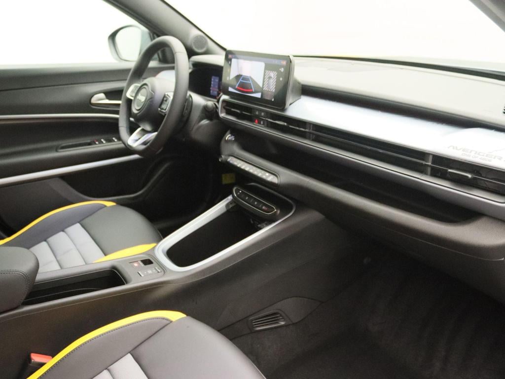 Jeep Avenger 1.2t 4xe the north face || van mossel voordeel || tot 8 jaar g