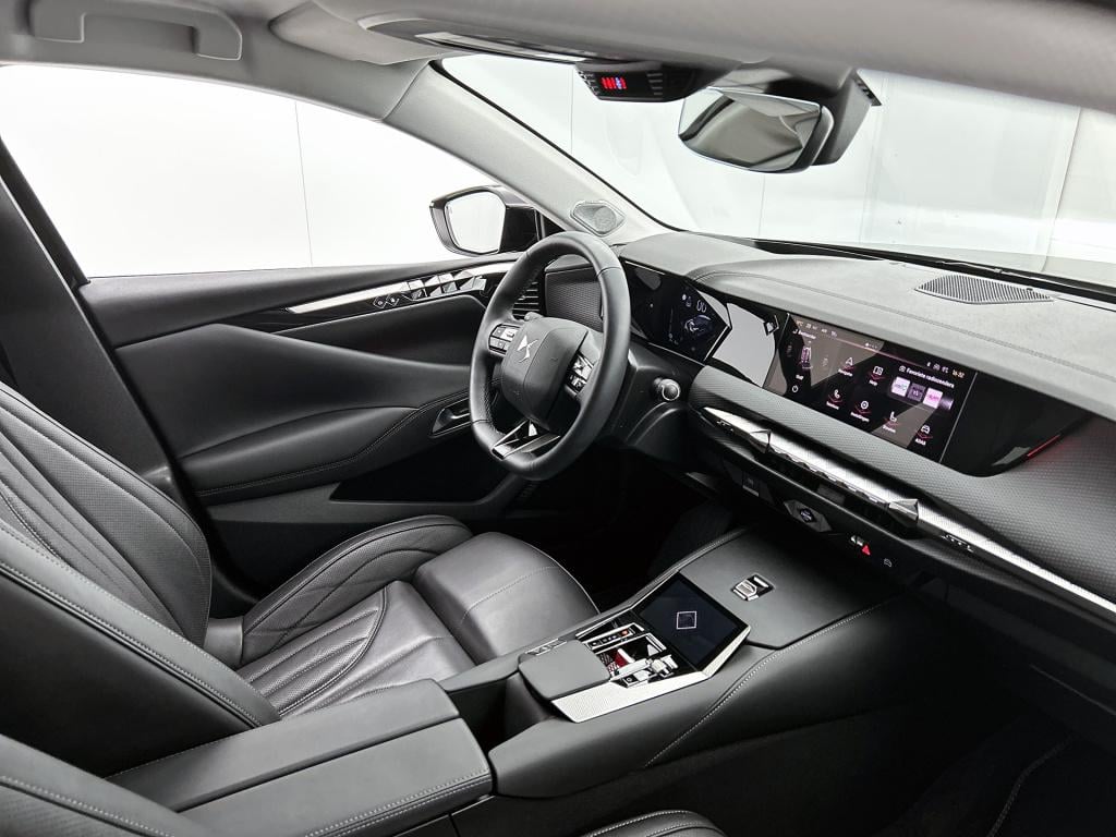 Ds Ds 4 e-tense rivoli | leer | trekhaak afneembaar | elektrische achterkle