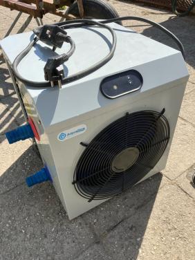 Pomp en warmtepomp zwembad