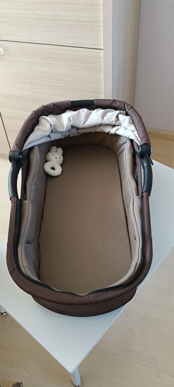 Kinderwagenbak/ reiswieg/reisbed