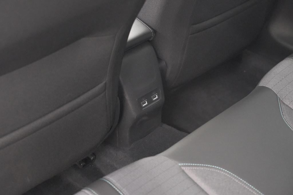 Peugeot 208 ev allure 50 kwh | 98,9% soh | camera | navigatie | parkeersens