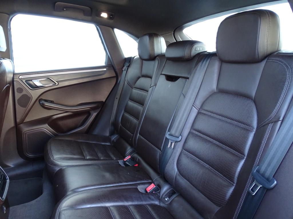 Porsche Macan 2.0 | luchtvering | pano | adapt. led | camera