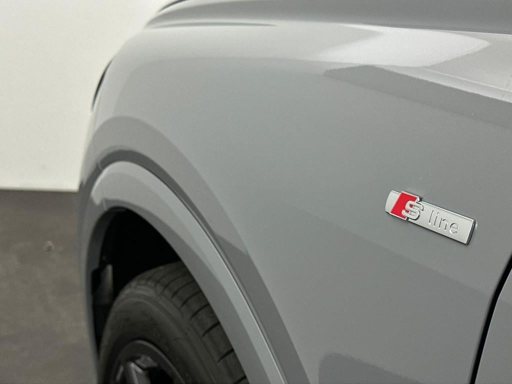 Audi Q4 E-tron s edition quattro performance 82 kwh