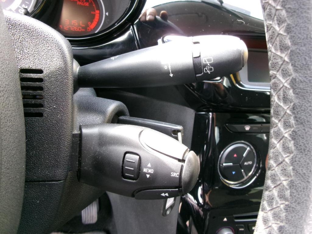 Citroen C3 1.2 vti 82pk clima, cruise-contr., tr.haak