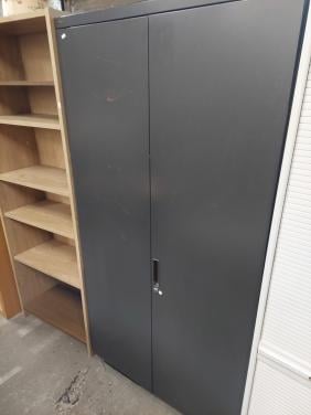 Metalen kast