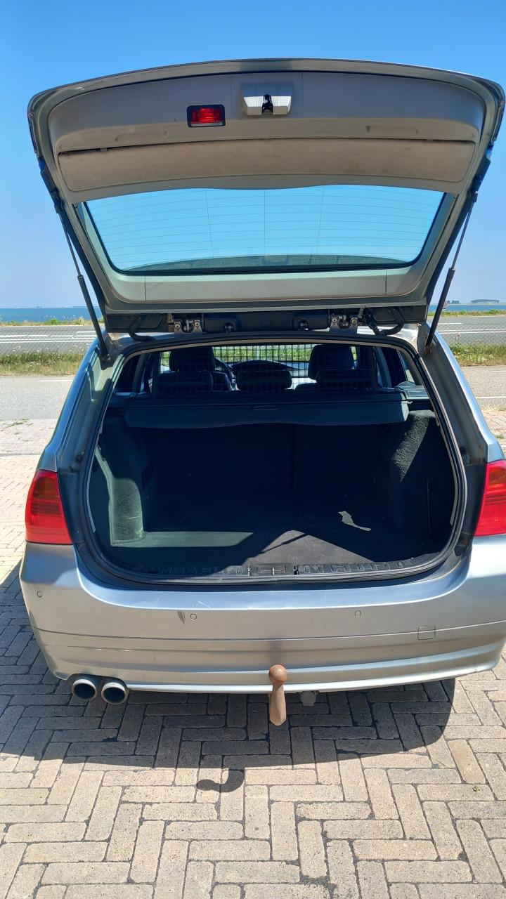BMW 3-Serie 2.0 I 320 Touring
