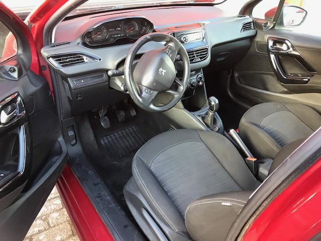 Peugeot 208, 1.2, 2012