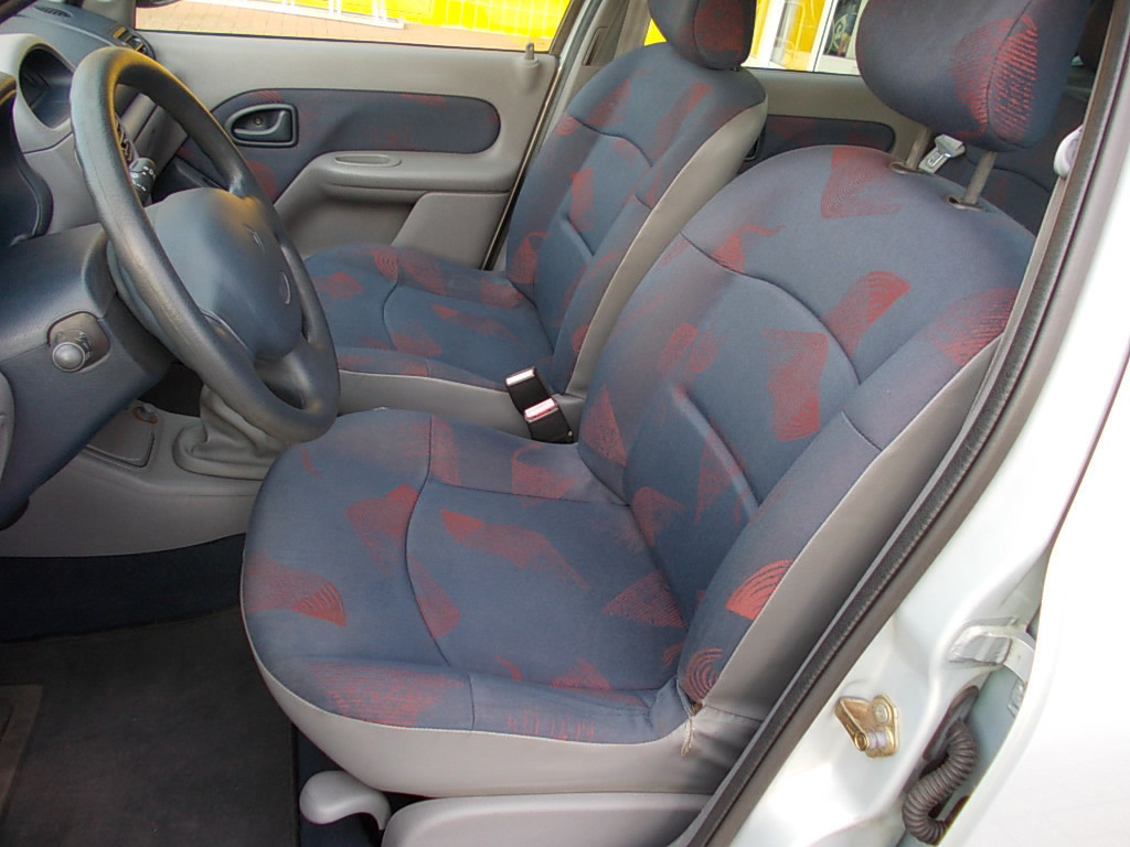 Renault Clio 1.9 dti 5-deurs airco 124000 km!!