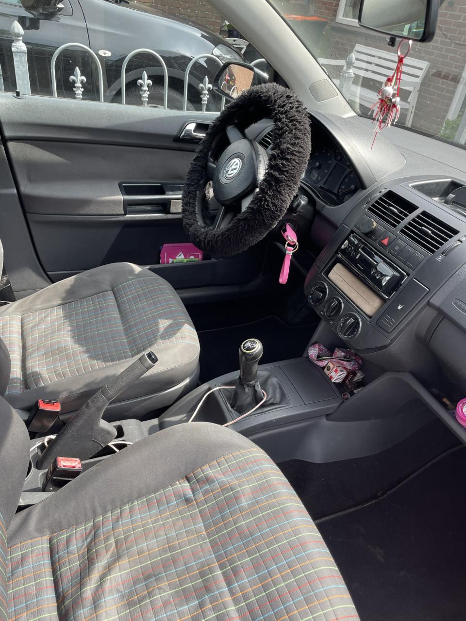 Volkswagen Polo  5 deurs   APK tot 29-6-27